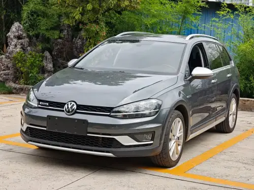 Volkswagen Golf, 2020