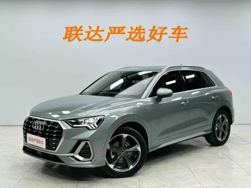 Audi Q3, 2022