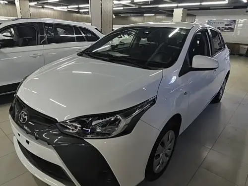 Toyota Yaris L, 2021