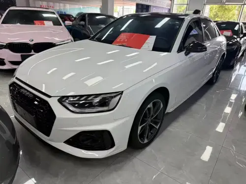 Audi A4, 2022