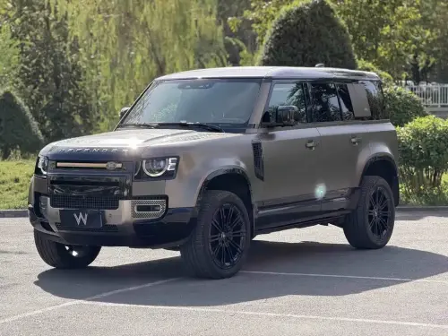 Land Rover Defender, 2021