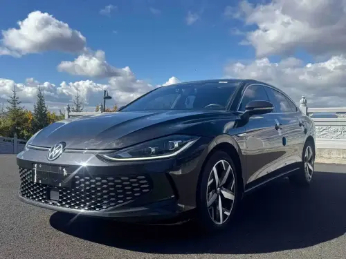 Volkswagen Lamando, 2023