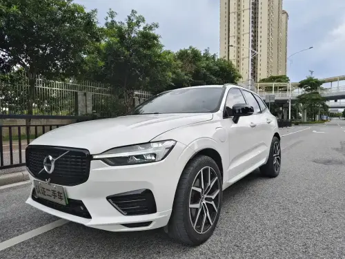 Volvo XC60, 2021