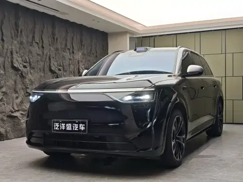 AITO M8, 2025