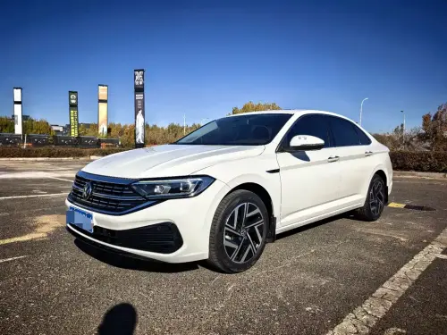 Volkswagen Sagitar, 2023