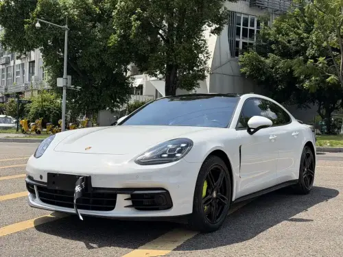 Porsche Panamera, 2020