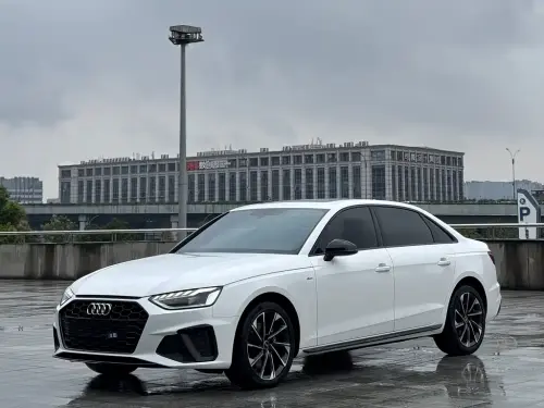 Audi A4, 2023