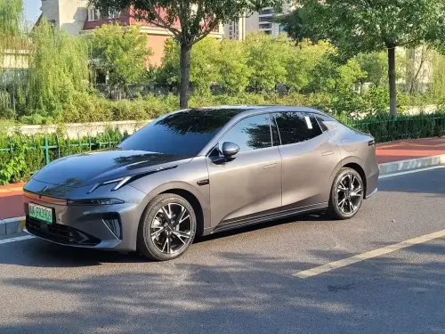 Lynk & Co 07, 2025