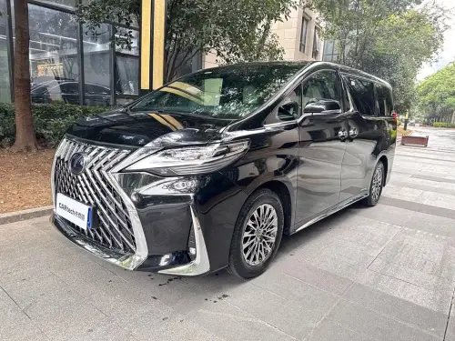 Lexus LM, 2021