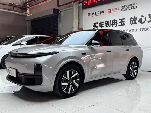 Li Auto L8, 2023