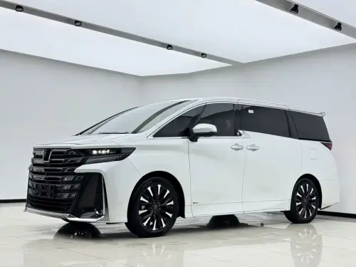 Toyota Alphard, 2024