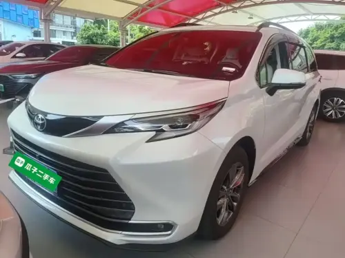 Toyota Sienna, 2026