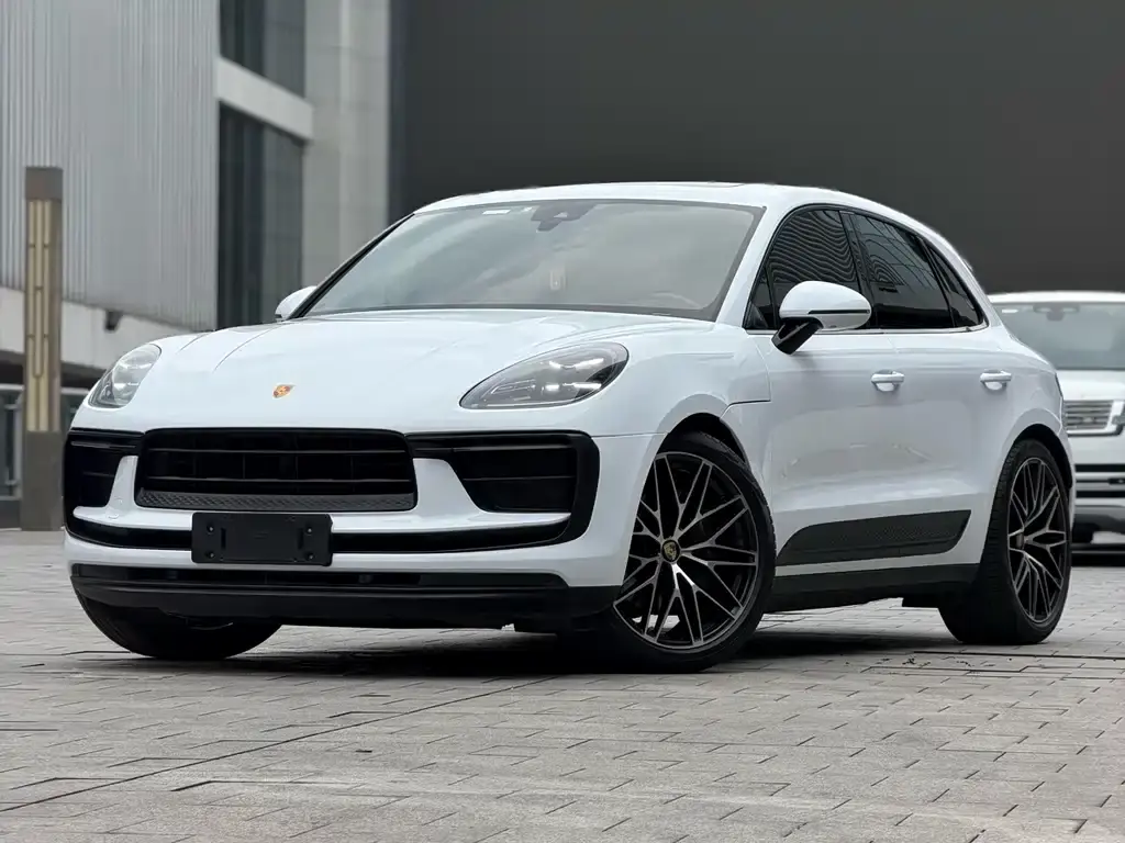 Porsche Macan, 2022