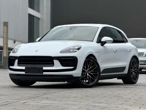 Porsche Macan, 2022