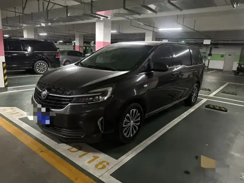 Buick GL8, 2021