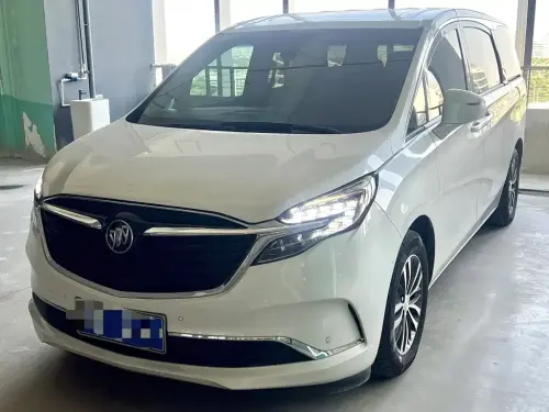 Buick GL8, 2022