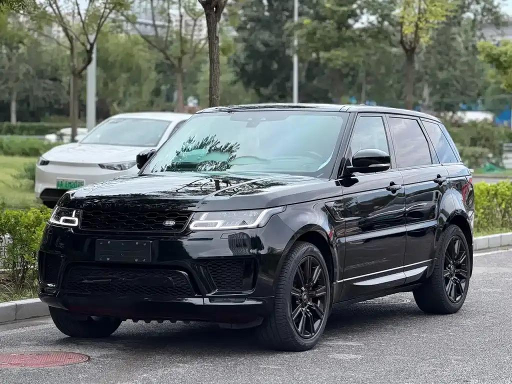 Land Rover 揽胜运动, 2021