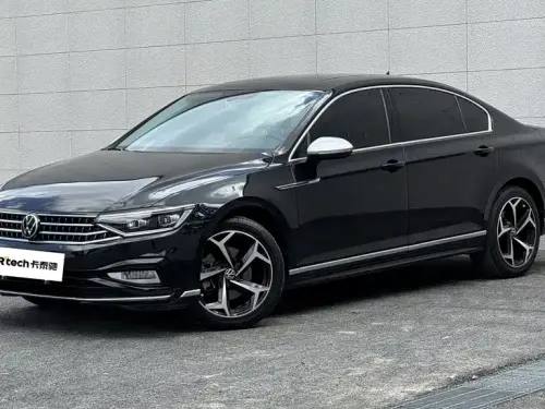 Volkswagen Magotan, 2023