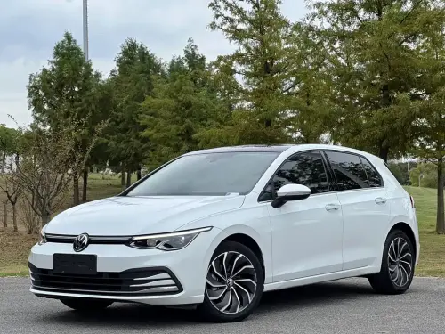 Volkswagen Golf, 2021