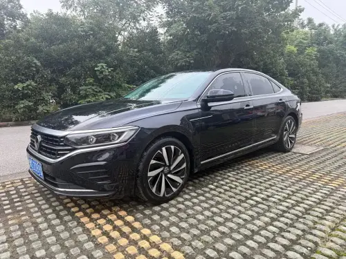 Volkswagen Passat, 2024