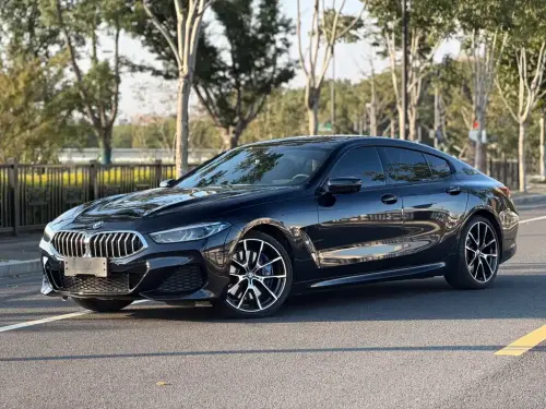 BMW 8-Series, 2021