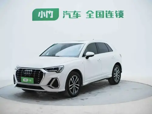 Audi Q3, 2022