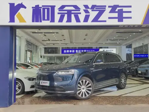 AITO M7, 2025