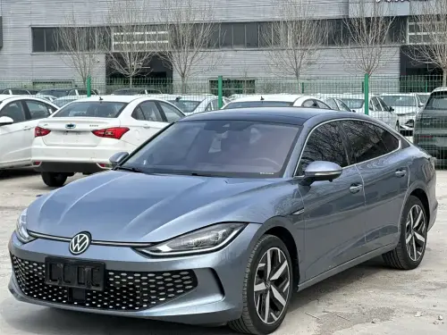 Volkswagen Lamando, 2023