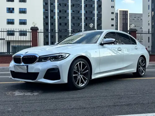 BMW 3-Series, 2021