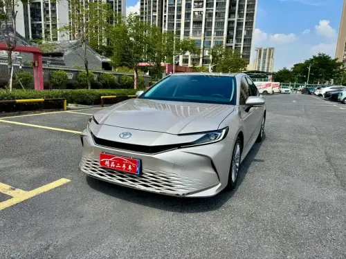 Toyota Camry, 2024