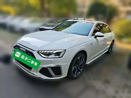 Audi A4, 2022