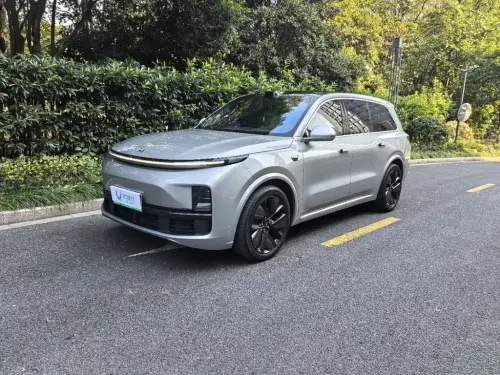 Li Auto L9, 2022