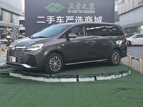 Buick GL8, 2024