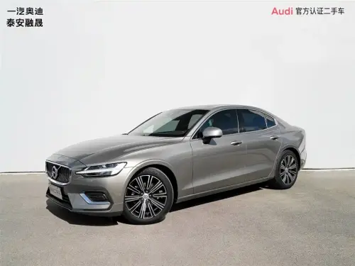 Volvo S60, 2022