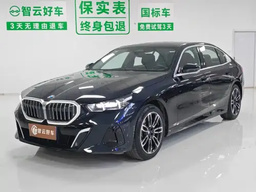 BMW 5-Series, 2024