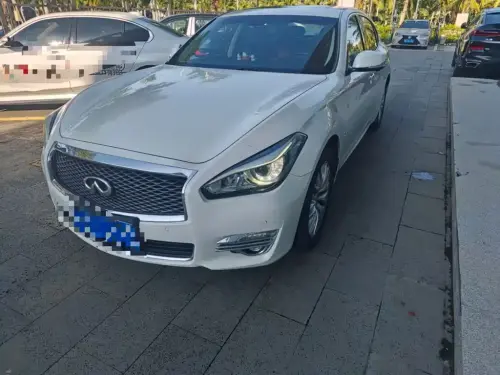 Infiniti Q70, 2020