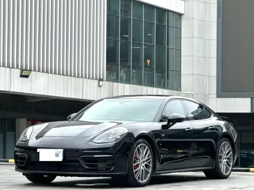 Porsche Panamera, 2021