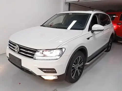 Volkswagen Tiguan, 2020