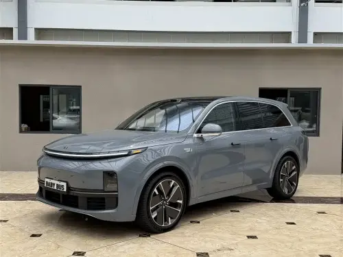 Li Auto L8, 2025