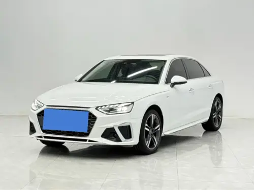 Audi A4, 2021