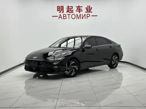Hyundai Elantra, 2024