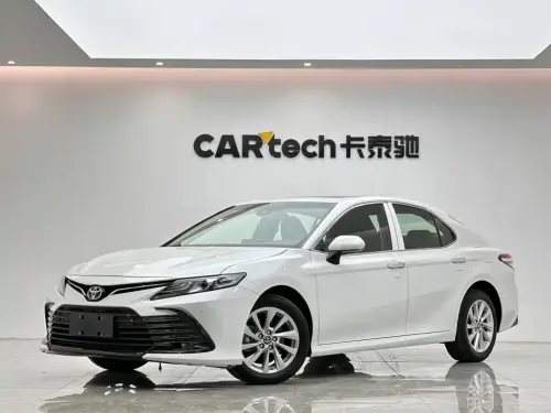 Toyota Camry, 2022