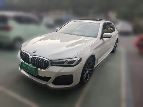 BMW 5-Series, 2023