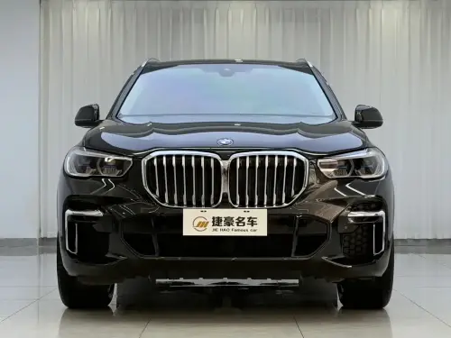 BMW X5, 2023