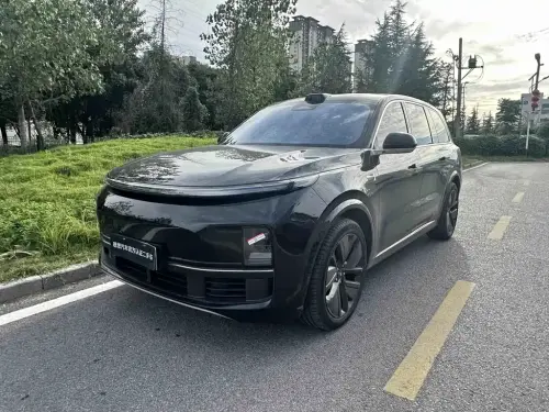 Li Auto L9, 2025
