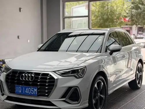 Audi Q3, 2022