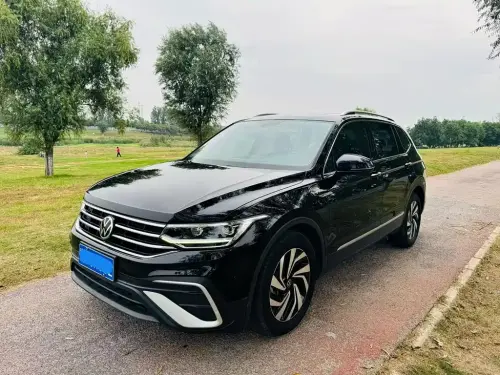 Volkswagen Tiguan, 2022
