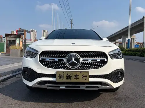 Mercedes-Benz GLA-Class, 2023