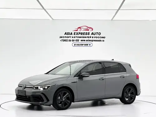 Volkswagen Golf, 2024