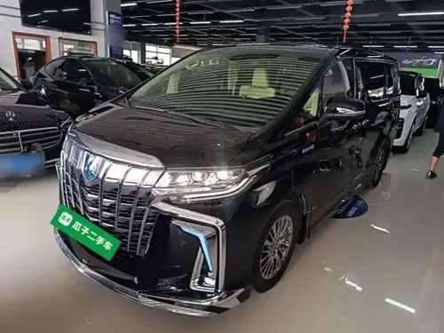 Toyota Alphard, 2022